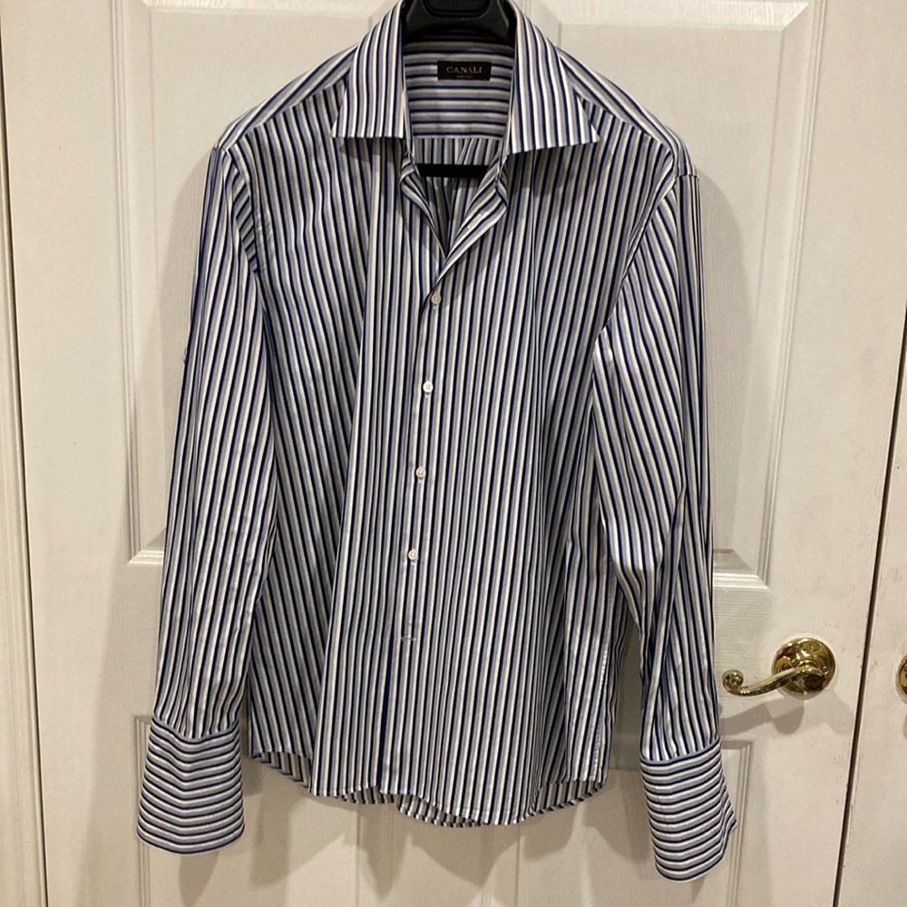 Canali dress shirt with French cuffs. Size 17 1/2 (44). Made in Italy.
